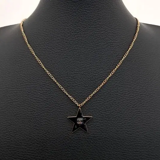 Chanel star necklace
