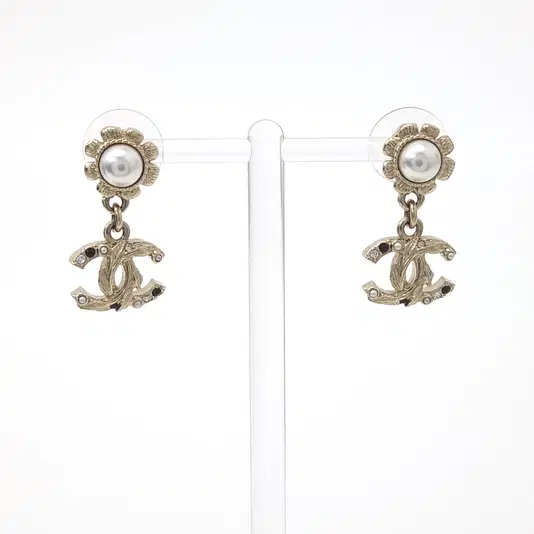 Chanel logo drop earrings AB9639