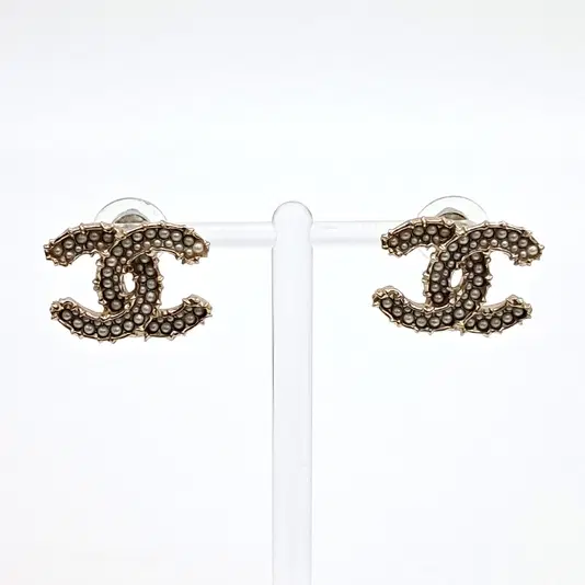Chanel logo-embellished earrings-Hover-Image