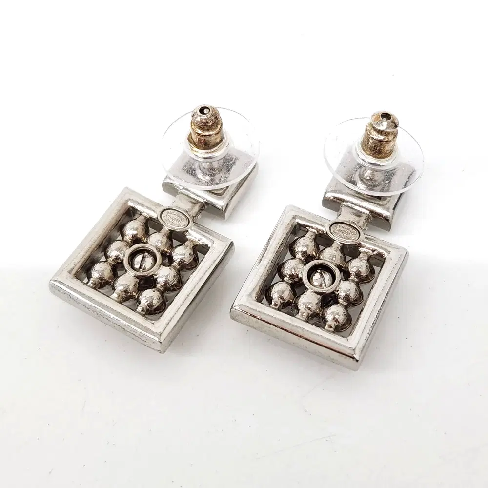main-slider-image-1