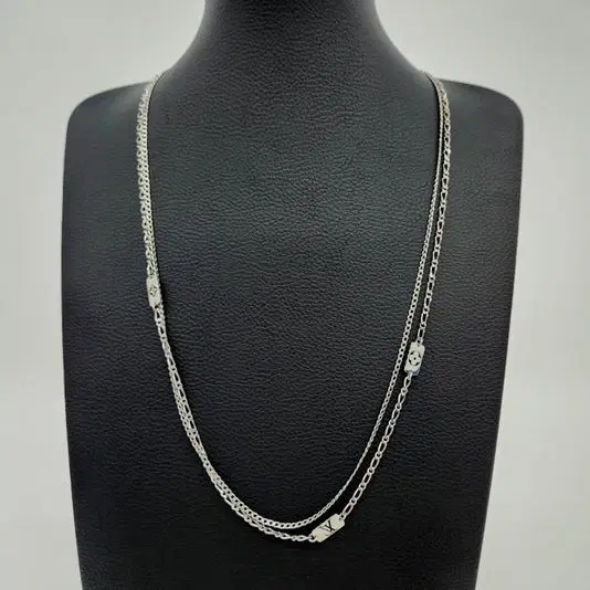 Louis Vuitton Stack Necklace-Hover-Image