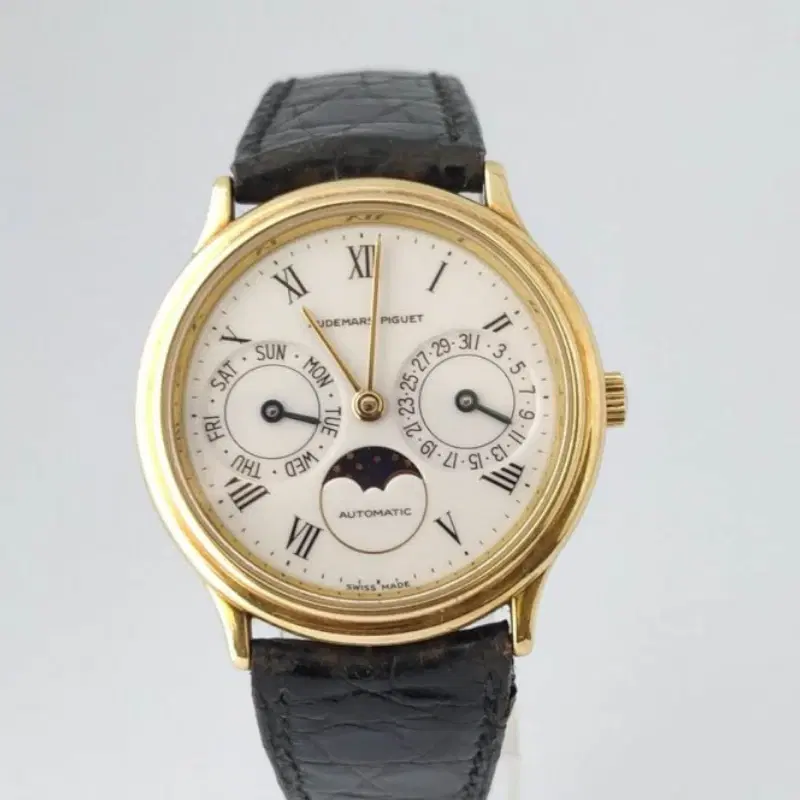 Audemars Piguet Day-Date 25589BA Moon phase 18K gold