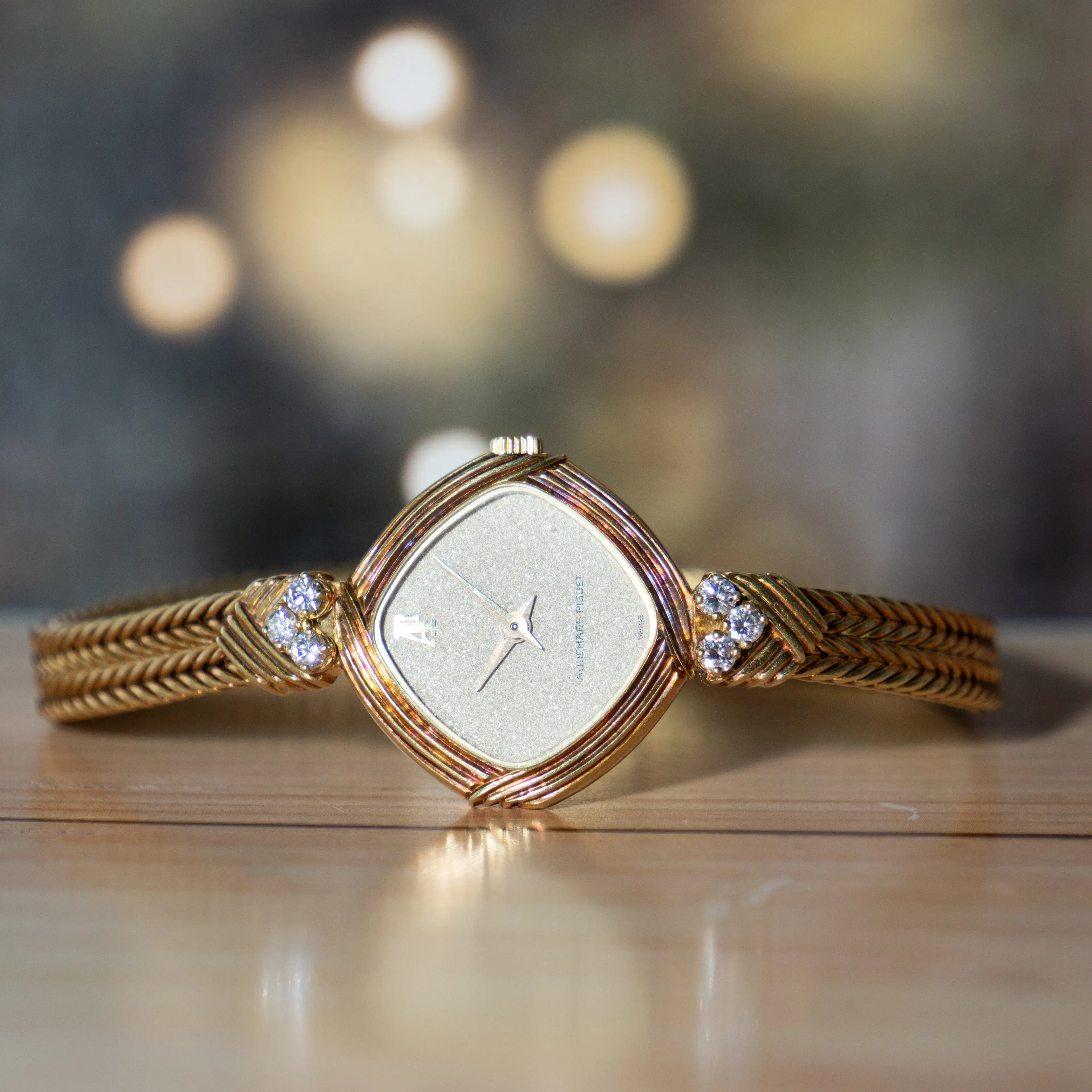 Audemars Piguet Diamond  Dial 18k Yellow Gold Ladies Watch