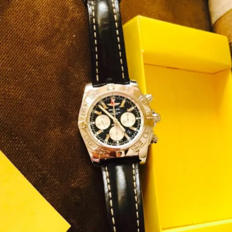 BREITLING Chronomat GMT Chronograph Automatic Men's Watch-Hover-Image