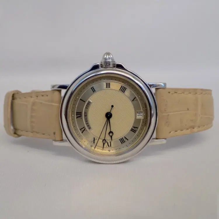 Breguet Classique 3910-Hover-Image
