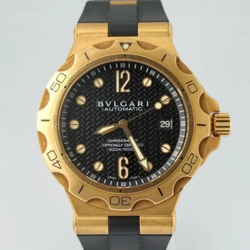 Bvlgari Diagono Professional 18k Gold DP42