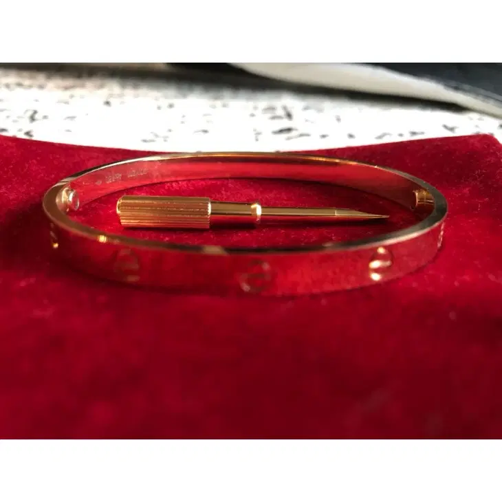 main-slider-image-1