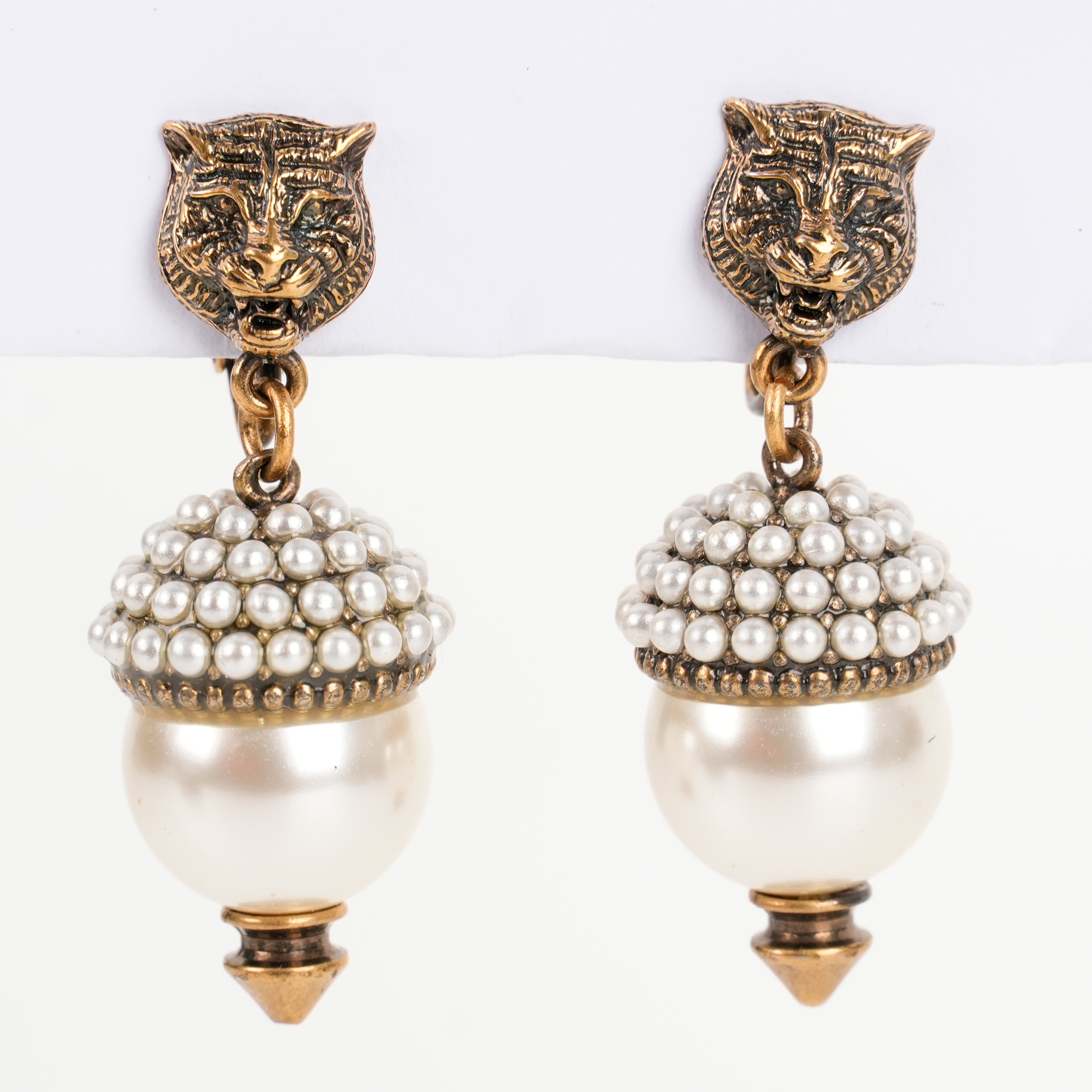 Gucci Feline Head Pearl Drop Earrings