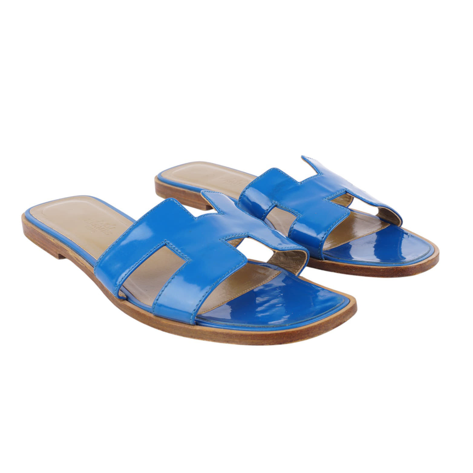 Hermes Oran In Patent Leather