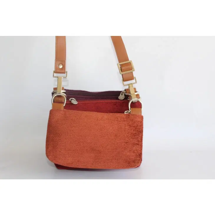 Jim Thompson 3 Pouch Sling Bag-Hover-Image