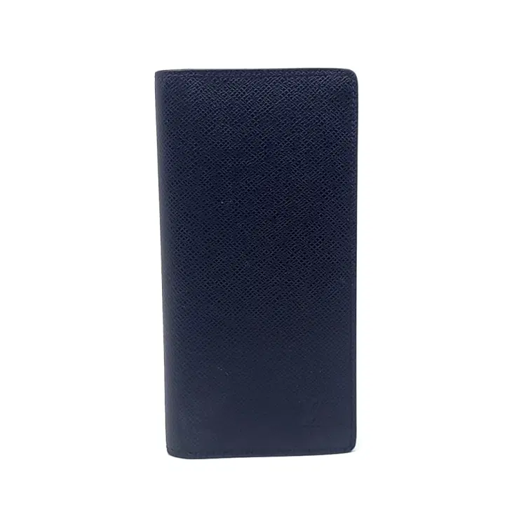 Louis Vuitton Taiga Brazza Wallet-Hover-Image