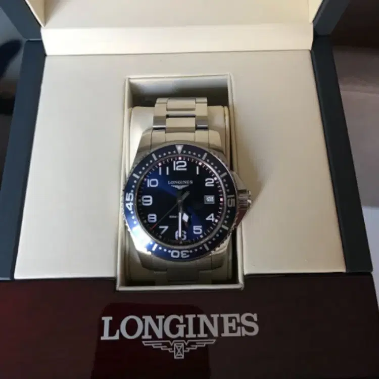 Longines Sport Hydro Conquest-Hover-Image