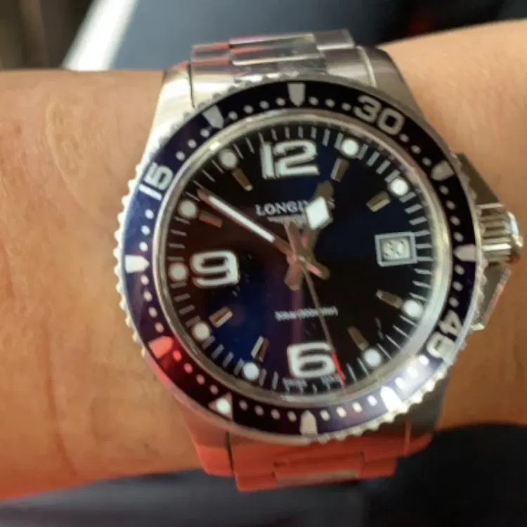 Longines Hydro Conquest Women's Quartz Watch-Hover-Image