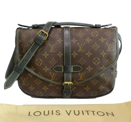 Louis Vuitton Monogram Saumur 30 Shoulder Bag-Hover-Image