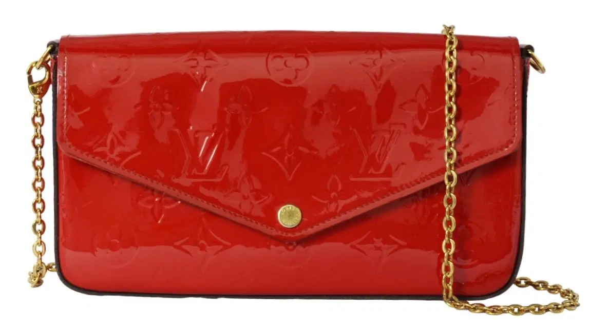 Louis Vuitton Monogram Vernis Pochette Felicie In Red Patent Leather