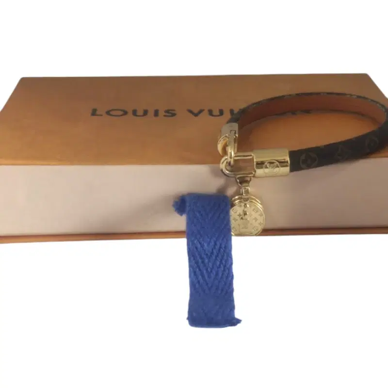 main-slider-image-1