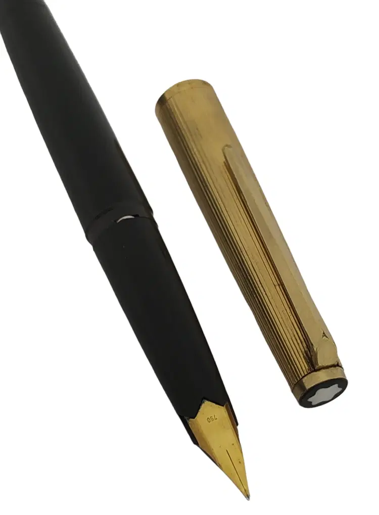 Montblanc Gold 18K Nib Fountain Pen-Hover-Image