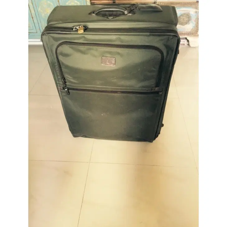 Tumi 2-wheel Check-in bag-Hover-Image