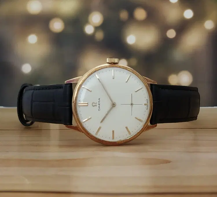 Omega Classic 18K Solid Gold Vintage-Hover-Image