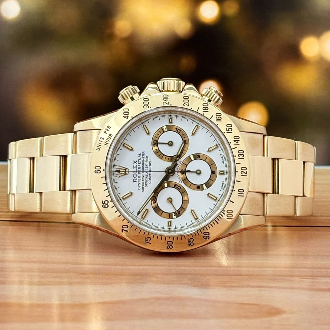 Rolex Daytona Zenith 18k Yellow Gold and White Dial Automatic