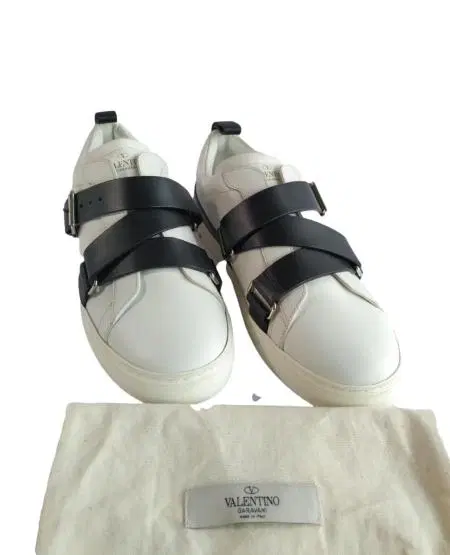 Valentino Garavani V-Punk Sneakers Size / 40.5