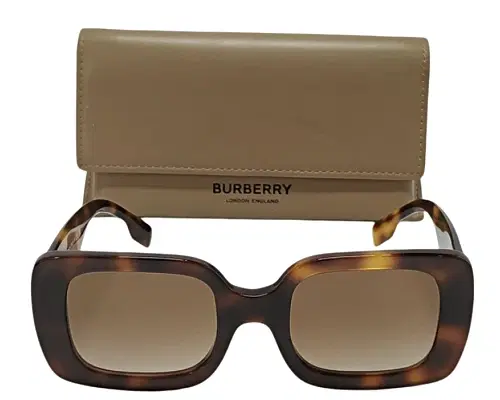 BURBERRY image