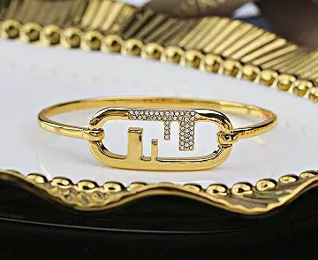 JEWELLERY image