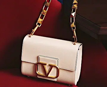 CROSSBODY image