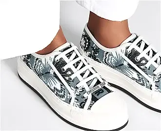 FOOTWEAR image